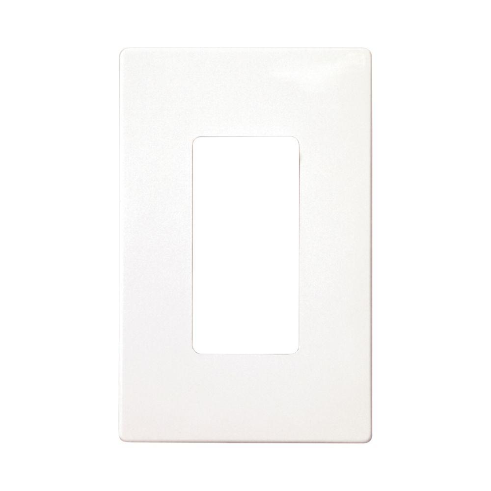 White Single Gang Screwless Wallplate