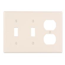 Leviton 78021 - 3G LT ALMOND W/P
